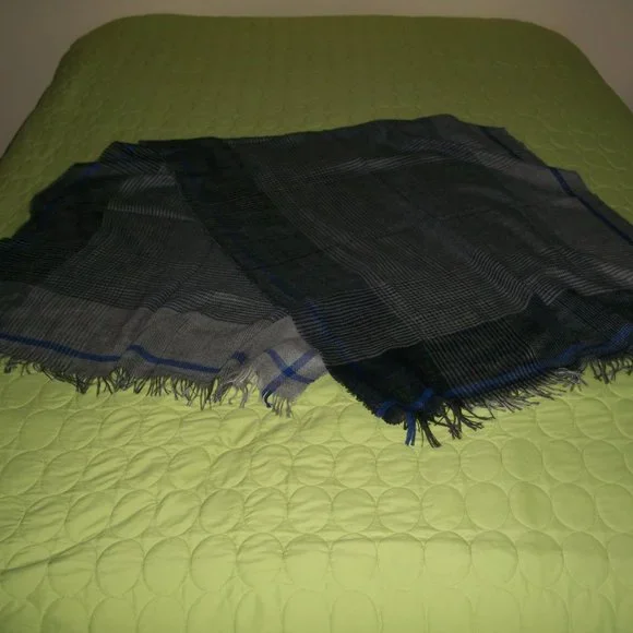 Alex Begg x Co Grey Cashmer Stole/ Shawl/Scarf